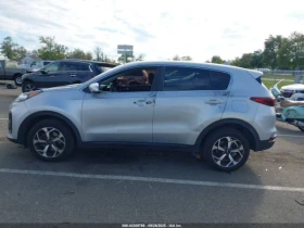 Kia Sportage LX - 18000 лв. / 9203.25 € - 33334361 7