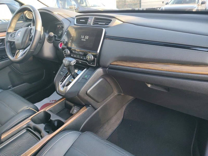 Honda Cr-v 1.5Turbo/4WD/Executive/Full/, снимка 8 - Автомобили и джипове - 44193727