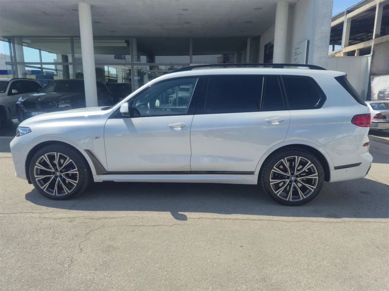 BMW X7 M50i, снимка 3 - Автомобили и джипове - 51044323
