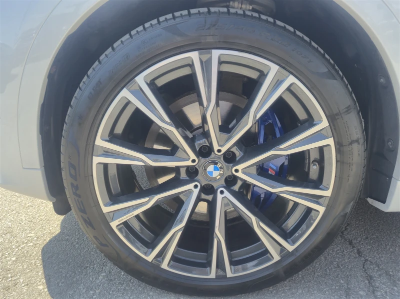 BMW X7 M50i, снимка 5 - Автомобили и джипове - 51044323