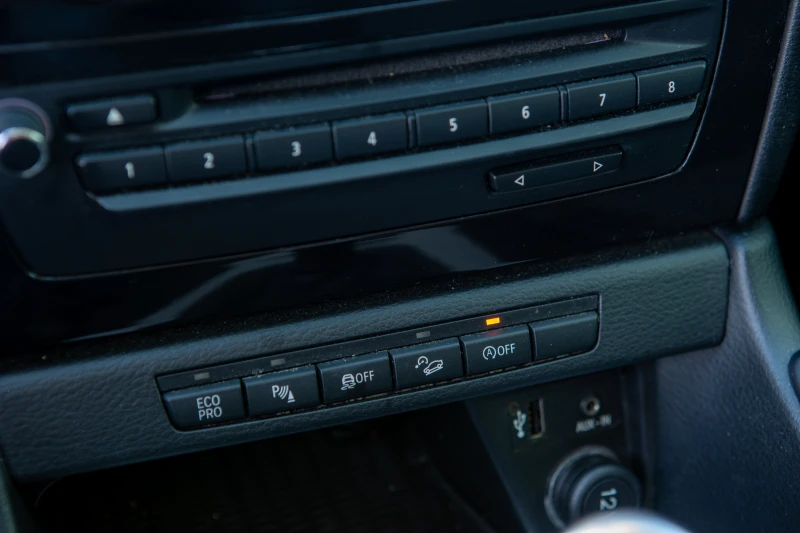 BMW X1, снимка 14 - Автомобили и джипове - 52328109