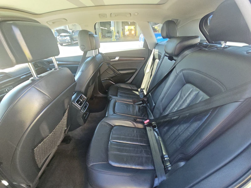 Audi Q5 Premium Plus, снимка 14 - Автомобили и джипове - 52516665