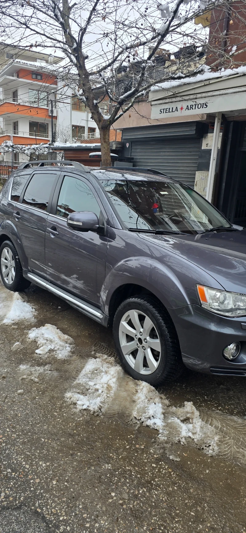 Mitsubishi Outlander, снимка 12 - Автомобили и джипове - 53341696