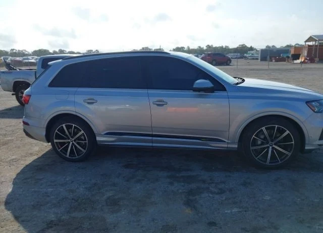 Audi Q7, снимка 6 - Автомобили и джипове - 48784438