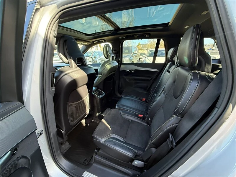 Volvo Xc90 T8* R* DESIGN* HYBRID* ХЕДЪП* ДИСТРОНИК* САМОПАРКИ, снимка 14 - Автомобили и джипове - 54445589