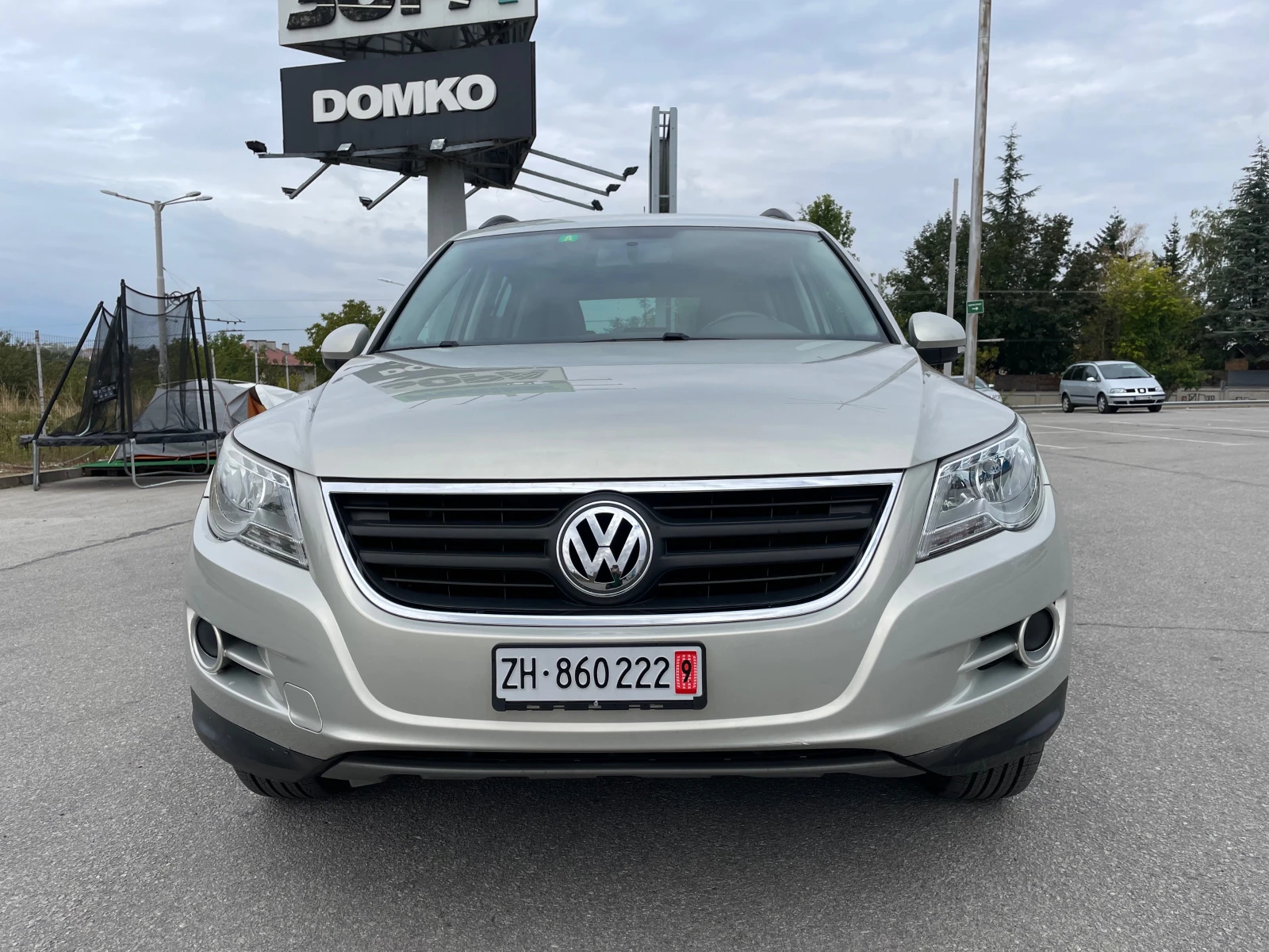 VW Tiguan 2.0TDI 4motion SUISS - изображение 2