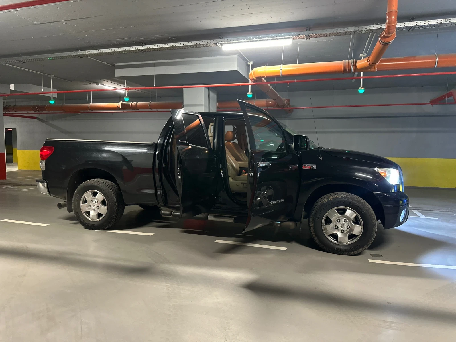 Toyota Tundra Limited edition - изображение 2