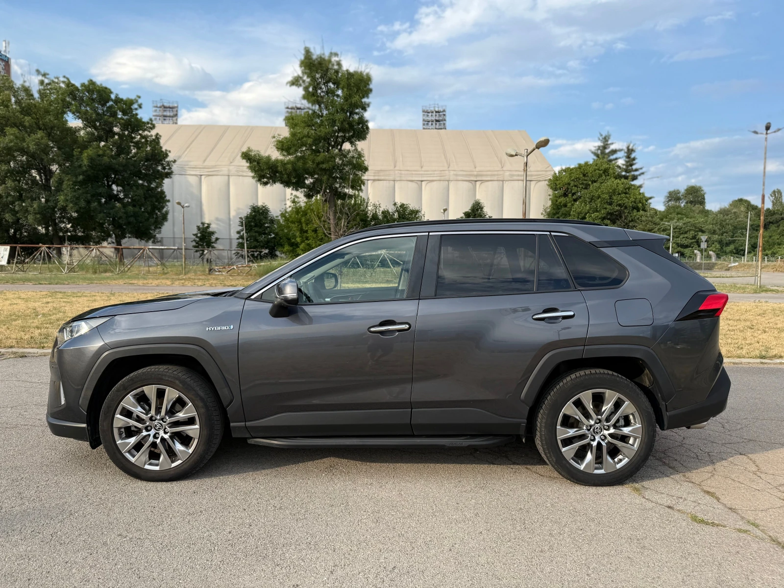 Toyota Rav4 Hybrid AWD Luxury Premium - изображение 7