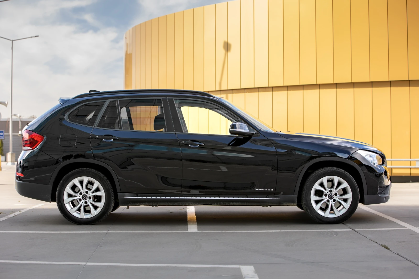 BMW X1  - изображение 8