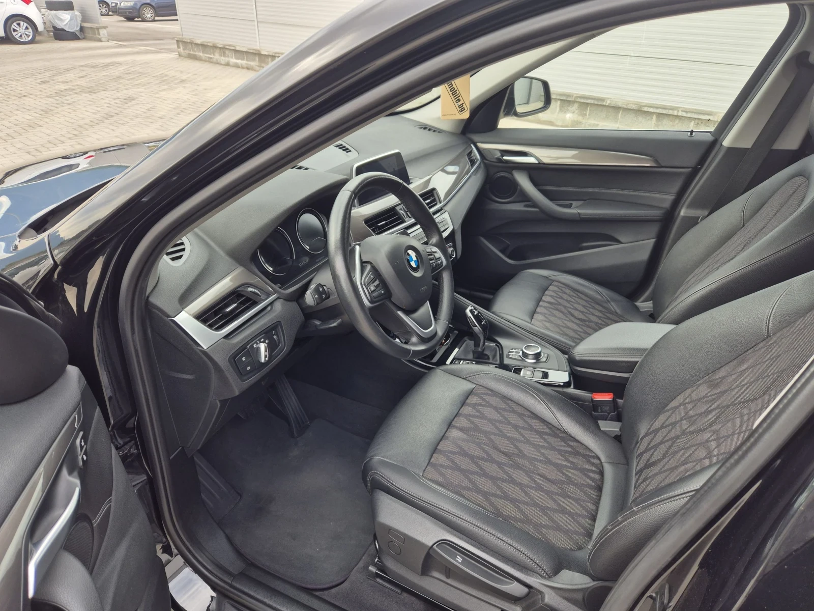 BMW X1 2, 0D X-Drive - изображение 6