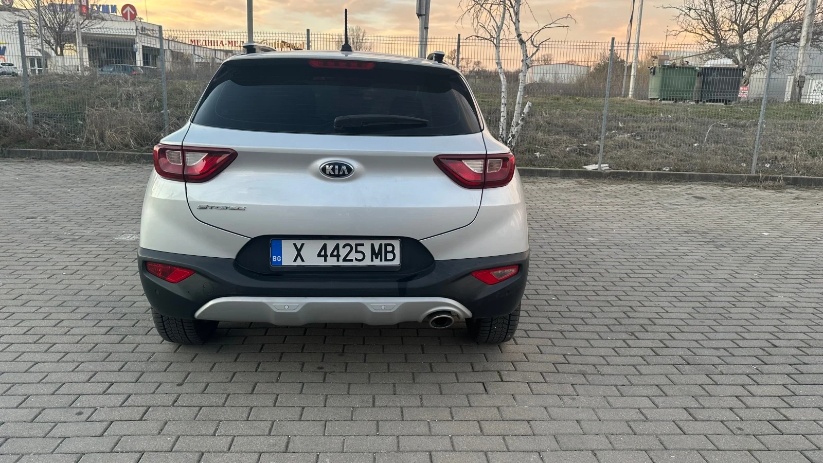 Kia Stonic 1.4 LPG, снимка 8 - Автомобили и джипове - 53953595
