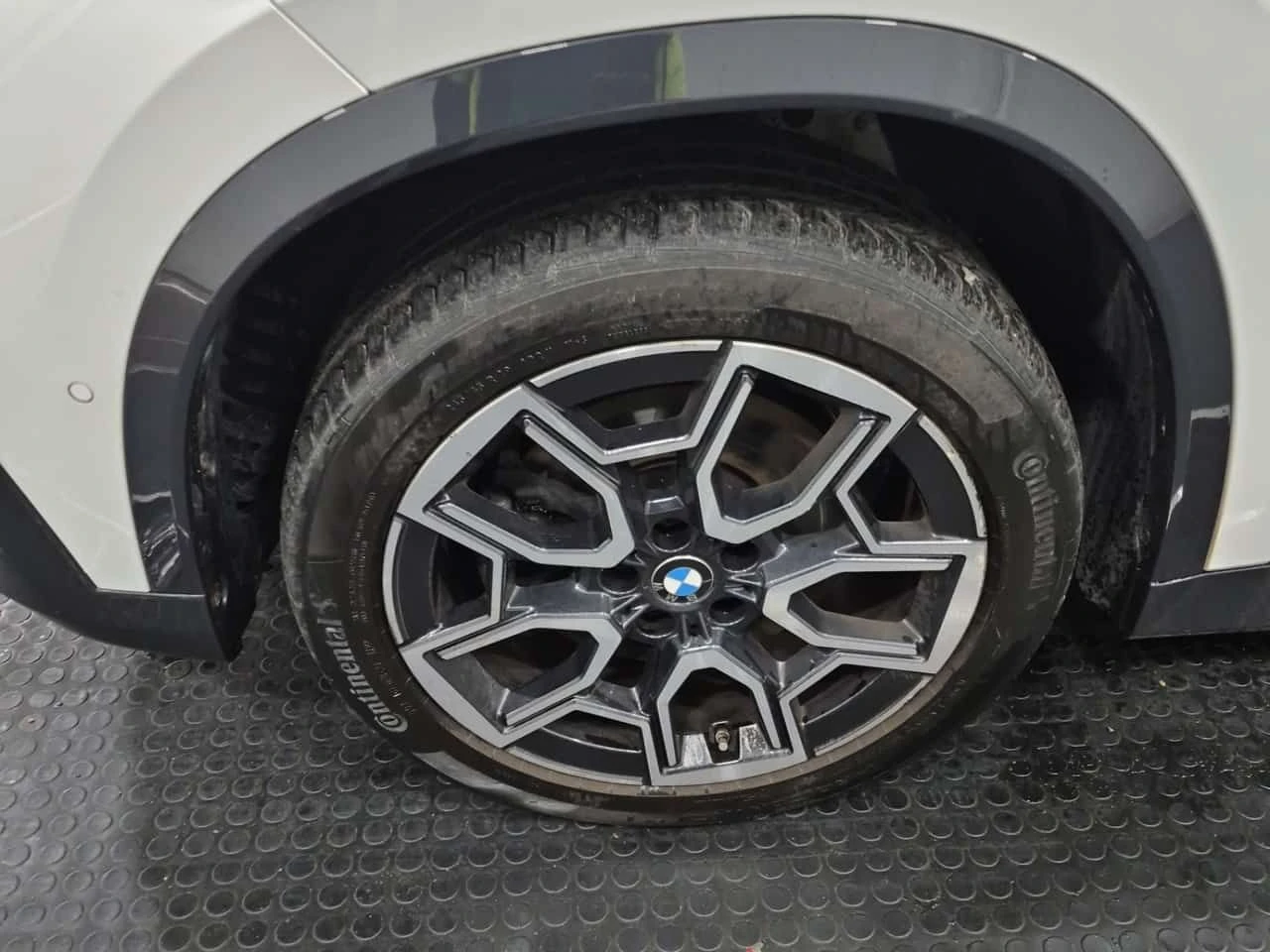 BMW X1 * XDRIVE28I * ГЛАВНО ПРЕДСТАВИТЕЛСТВО* , снимка 6 - Автомобили и джипове - 54764005