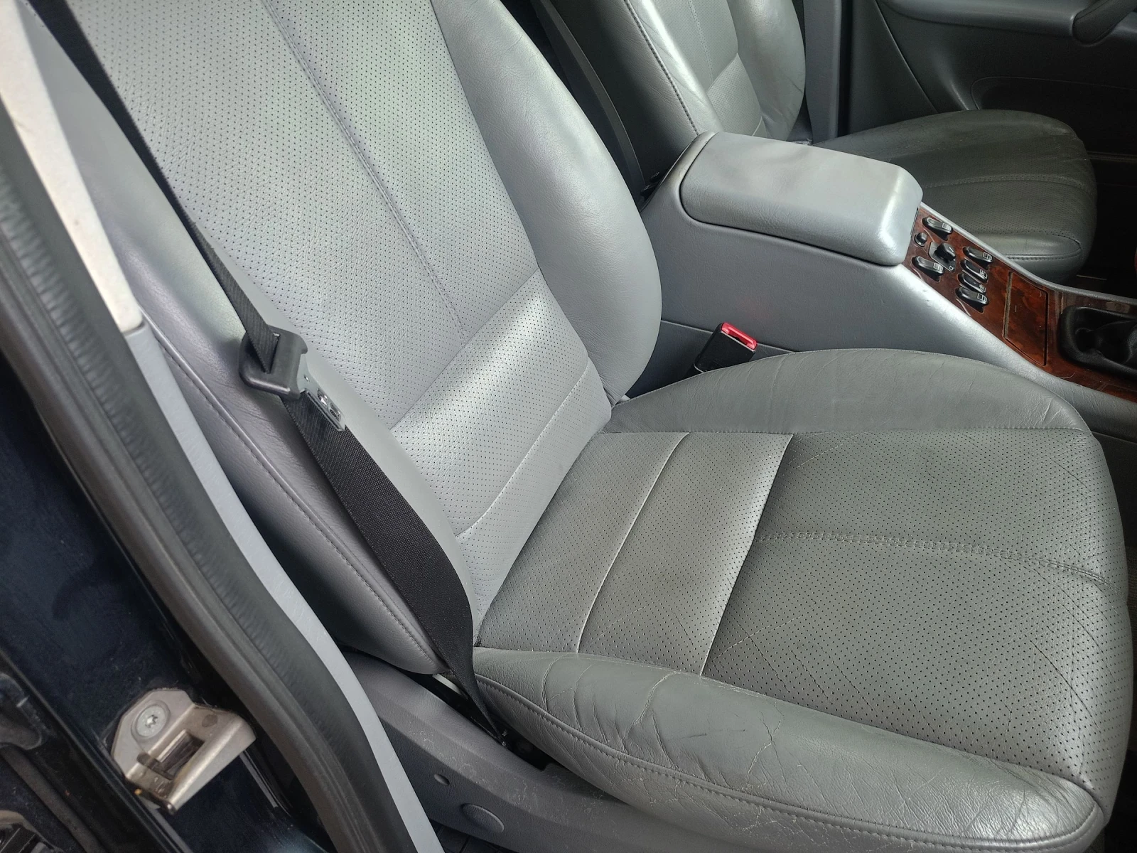 Mercedes-Benz ML 270 CDI Ръчка, снимка 9 - Автомобили и джипове - 54825441