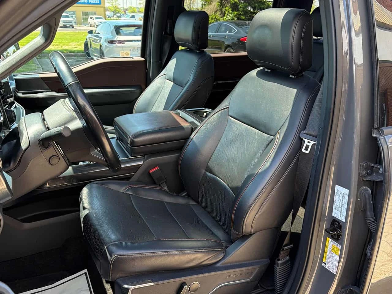Ford F150 * 4WD SuperCrew 5.5' Box * ПРЕДСТАВИТЕЛСТВО, снимка 10 - Автомобили и джипове - 54859801