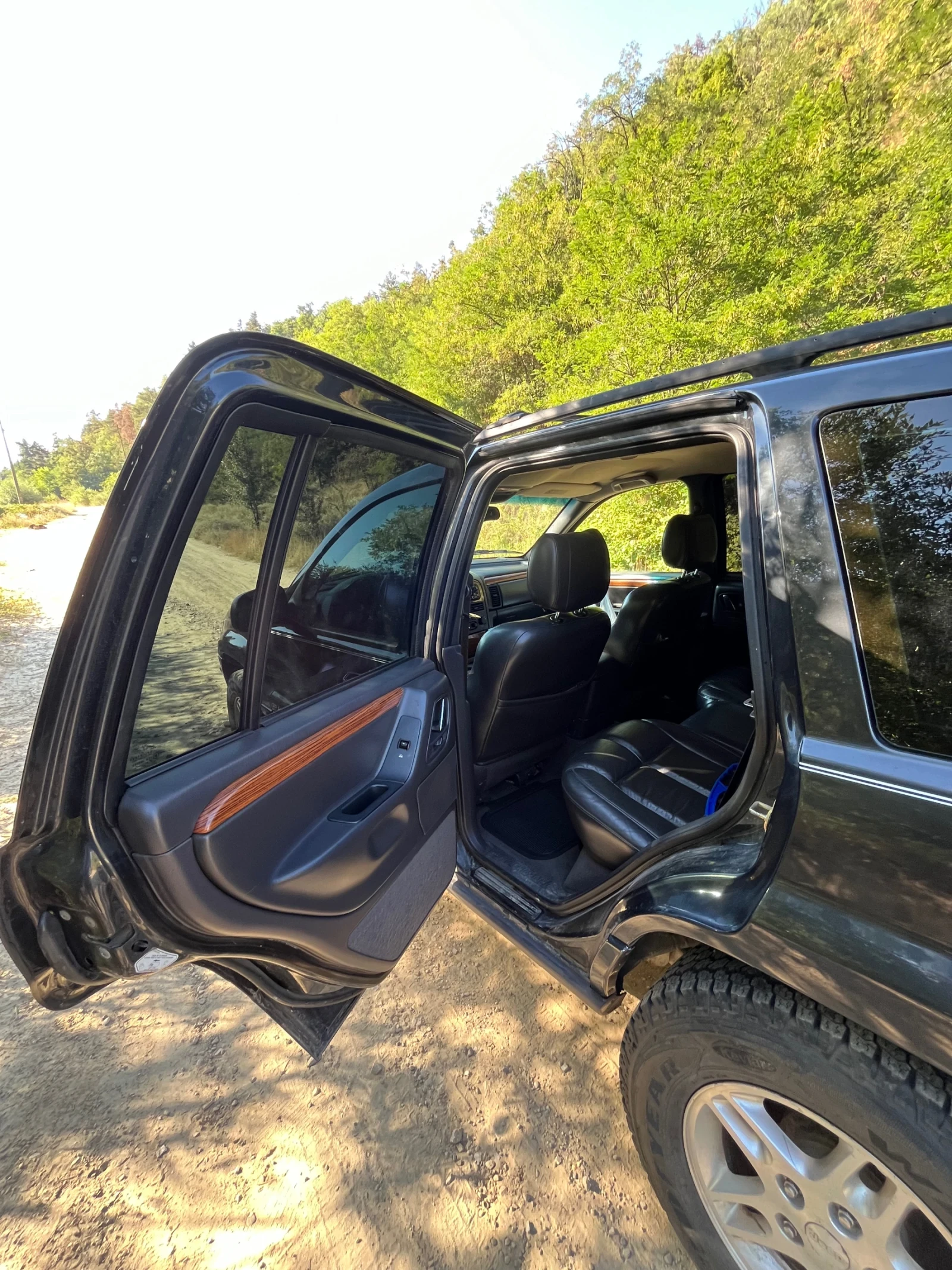 Jeep Grand cherokee, снимка 15 - Автомобили и джипове - 55500293