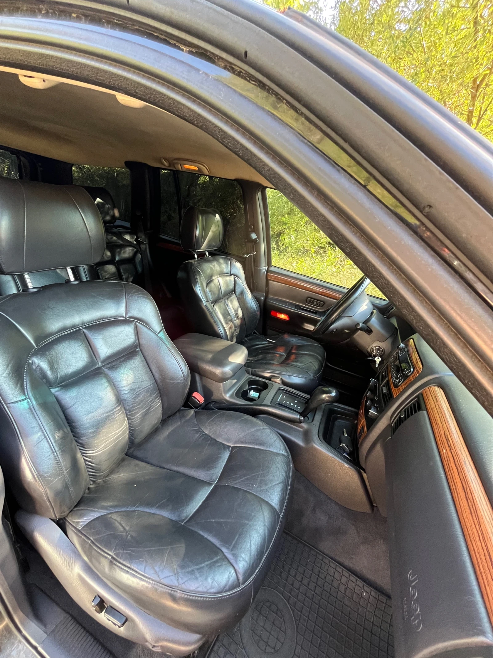 Jeep Grand cherokee, снимка 8 - Автомобили и джипове - 55500293