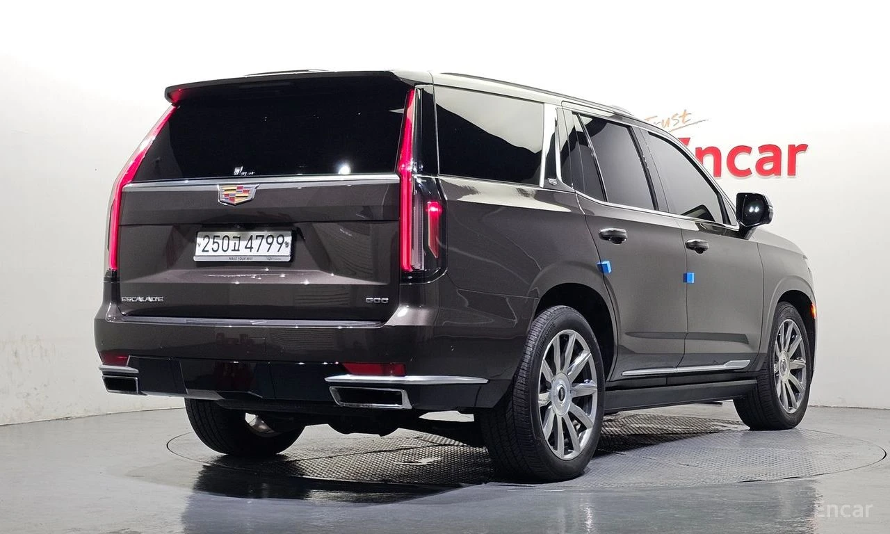 Cadillac Escalade 6.2* LUXURY* PLATINUM* FULL* ОБДУХВАНЕ* , снимка 2 - Автомобили и джипове - 55740401