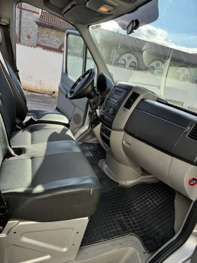 Mercedes-Benz Sprinter 319 6 цилиндъра, снимка 2