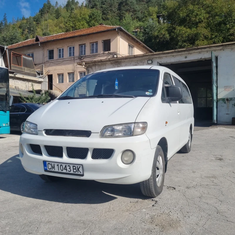 Hyundai H1, снимка 2 - Бусове и автобуси - 47951540