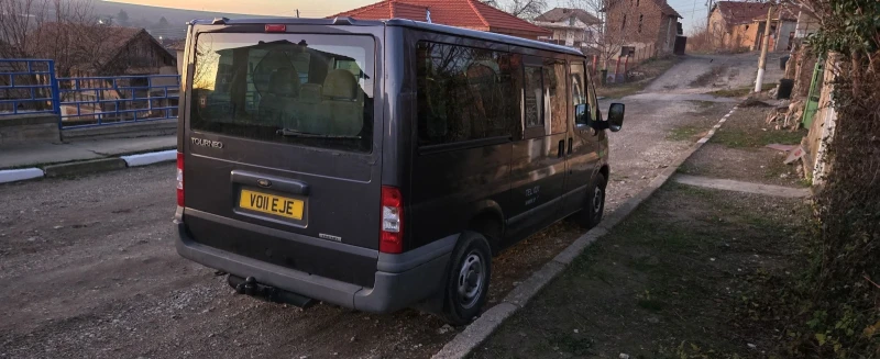 Ford Tourneo, снимка 4 - Бусове и автобуси - 48576777