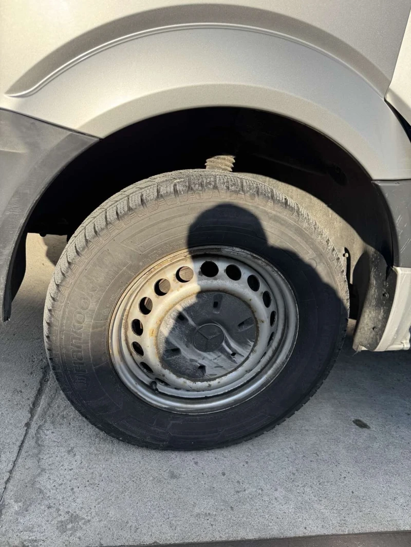 Mercedes-Benz Sprinter 319 6 цилиндъра, снимка 10 - Бусове и автобуси - 53098932