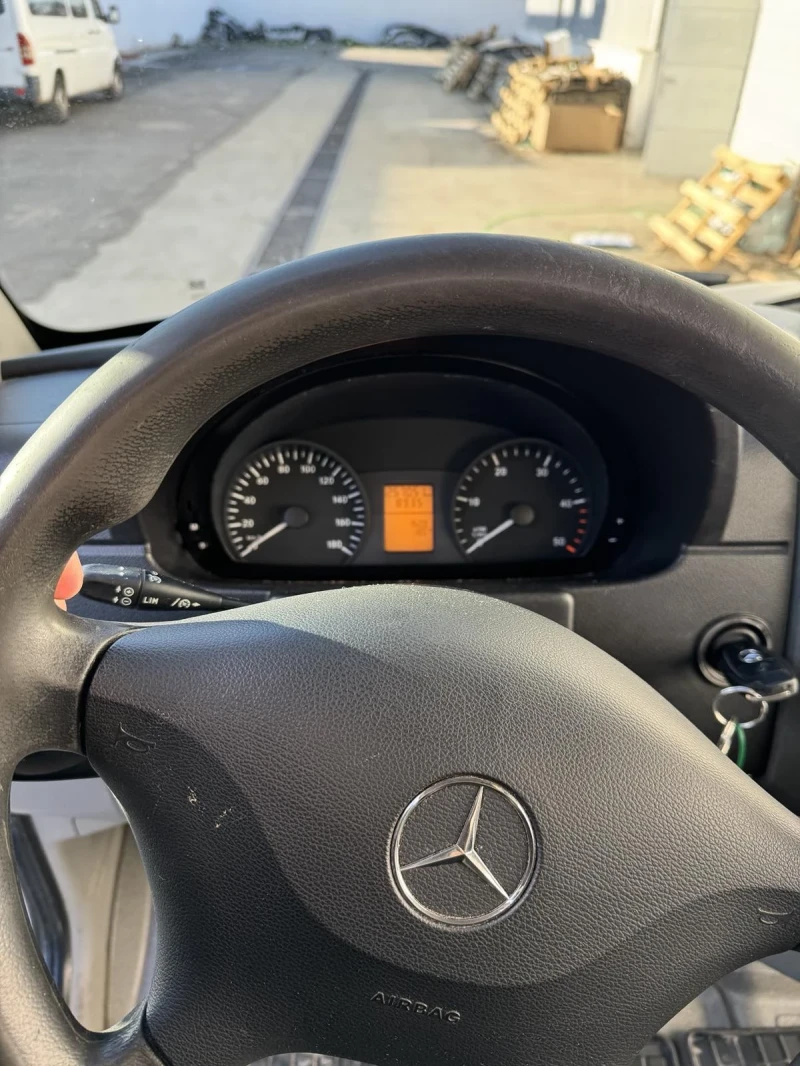 Mercedes-Benz Sprinter 319 6 цилиндъра, снимка 4 - Бусове и автобуси - 53098932