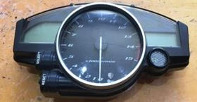 Yamaha YZF-R1 RN12 1000, снимка 13