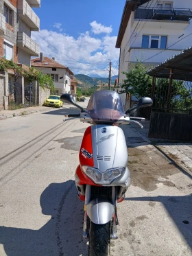 ����� �� �������� �� Gilera Runner VXR 200