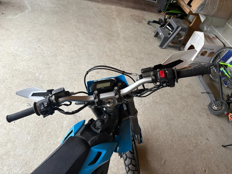 Surron Ultra Bee, снимка 5 - Мотоциклети и мототехника - 52633962