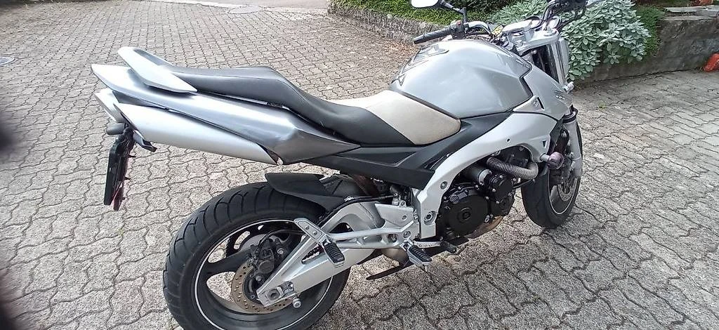 Suzuki Gsr A2 категория - изображение 3