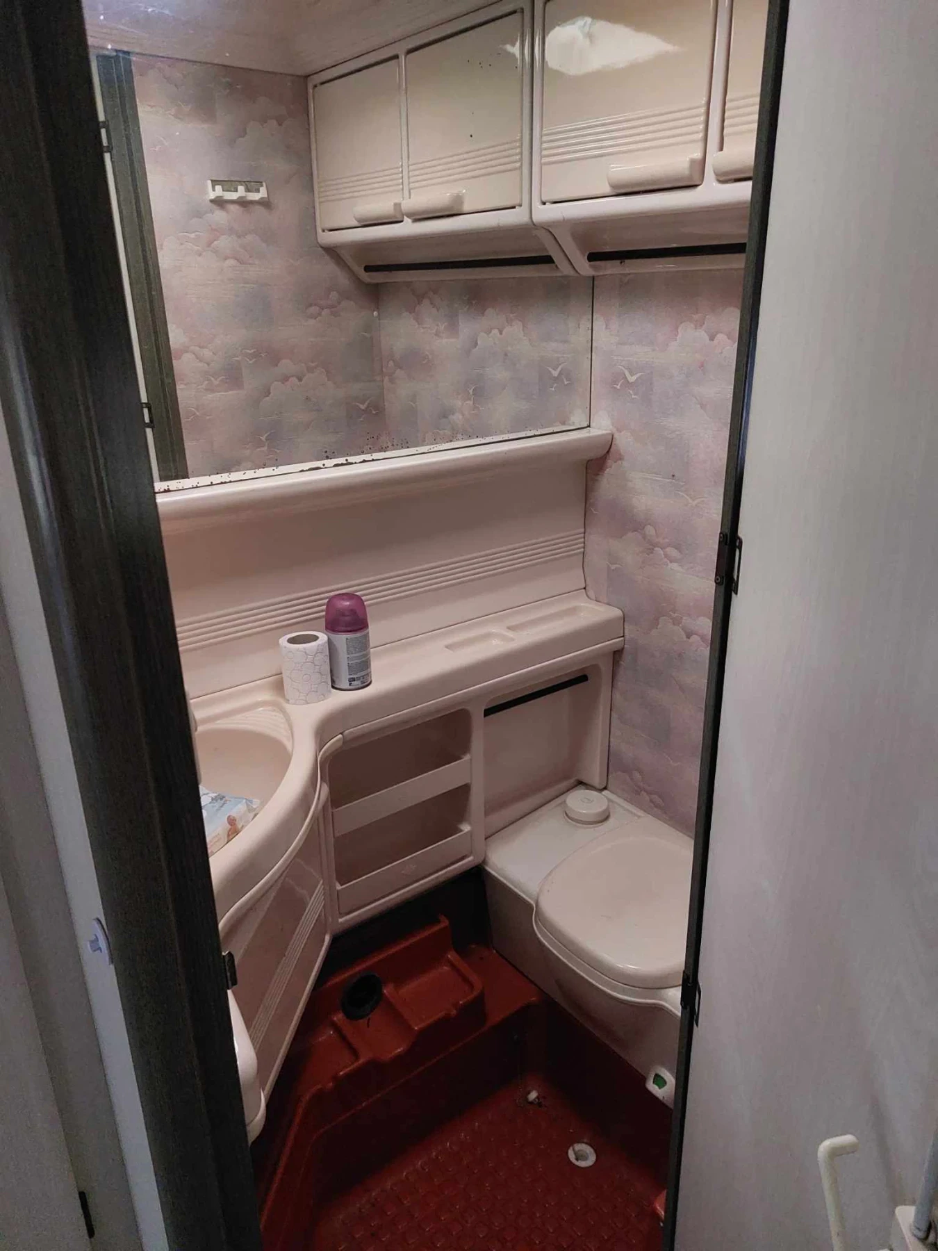 Каравана Hobby 510 - изображение 4