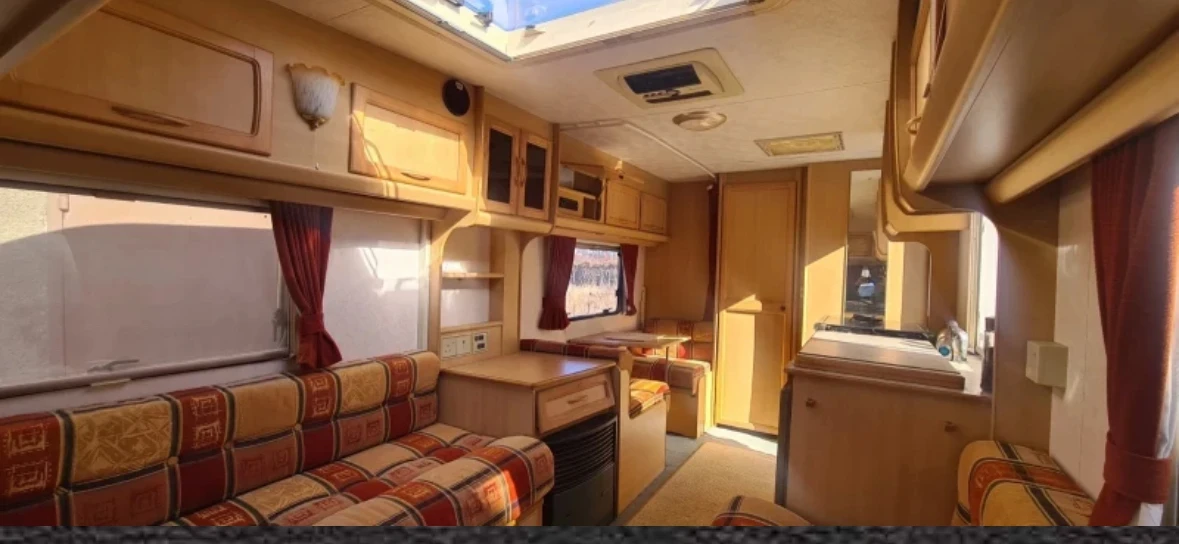 Каравана Coachmen WANDERER, снимка 6 - Каравани и кемпери - 53866332