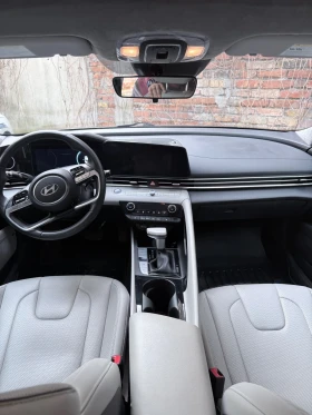 Hyundai Elantra 1.6 Hybrid Luxury , снимка 15