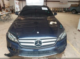Mercedes-Benz E 300 4MATIC С РЕГИСТРАЦИЯ & АВТО КРЕДИТ , снимка 2