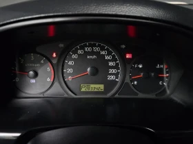 Hyundai Starex 2.5 Automatic, снимка 8