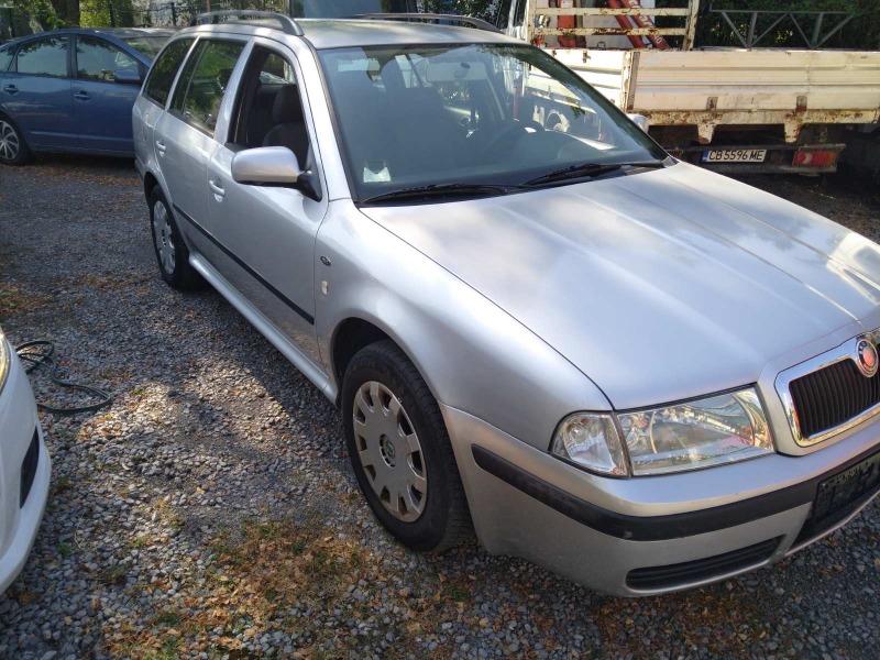 Skoda Octavia 1.9TDi, снимка 3 - Автомобили и джипове - 46700650