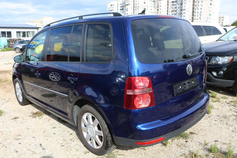 VW Touran 1.4 TSI, снимка 4 - Автомобили и джипове - 47277880