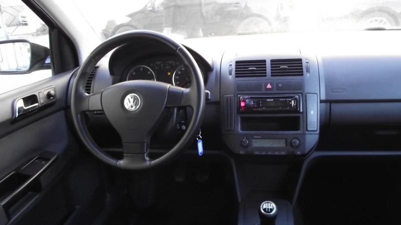 VW Polo 1.9.d.101.k.c.5.100 km., снимка 11 - Автомобили и джипове - 47675105