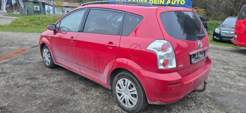 Toyota Corolla verso 2.2D4D Face, снимка 6 - Автомобили и джипове - 48314871