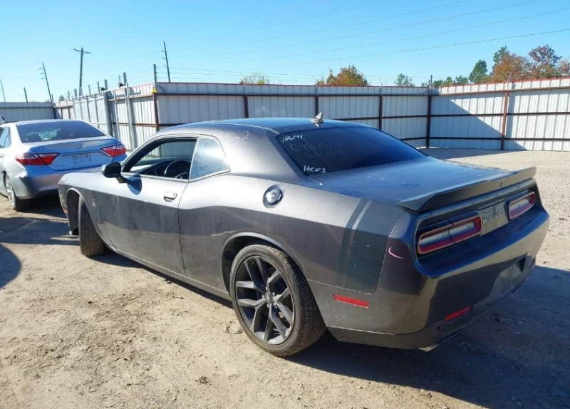 Dodge Challenger R/T SCAT PACK| СЕРВИЗНА ИСТОРИЯ| ВИДЕО, снимка 2 - Автомобили и джипове - 49487627