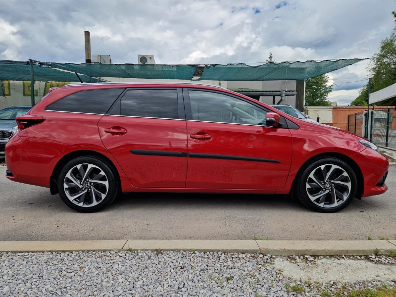 Toyota Auris, снимка 4 - Автомобили и джипове - 50449142