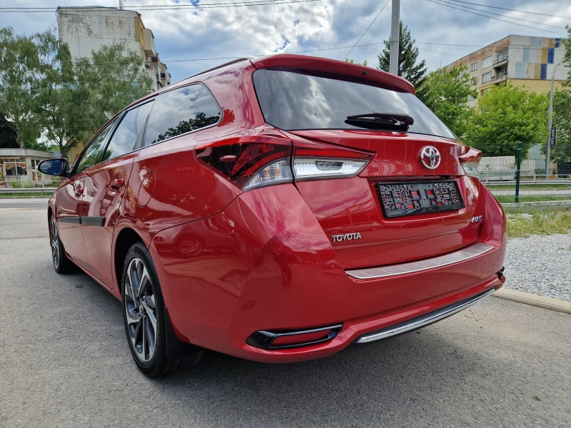 Toyota Auris, снимка 8 - Автомобили и джипове - 50449142