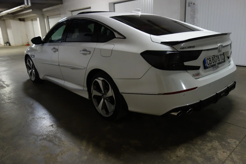 Honda Accord 2.0T Touring, снимка 7 - Автомобили и джипове - 51267849