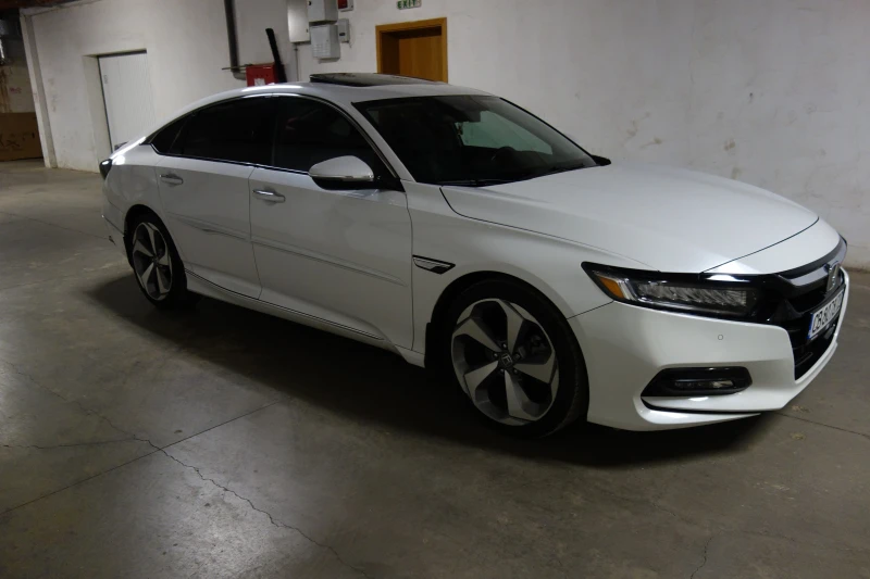 Honda Accord 2.0T Touring, снимка 4 - Автомобили и джипове - 51267849