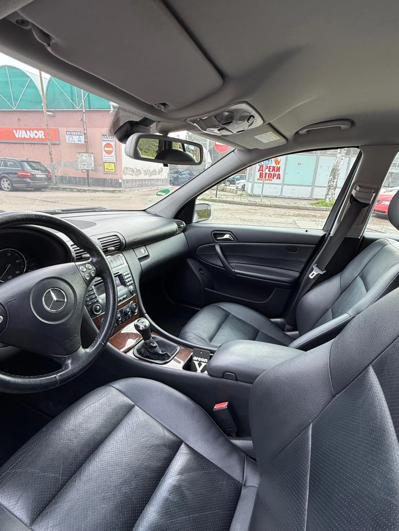 Mercedes-Benz C 270 C-220 НОВ ВНОС klima podgrev, снимка 11 - Автомобили и джипове - 53299262