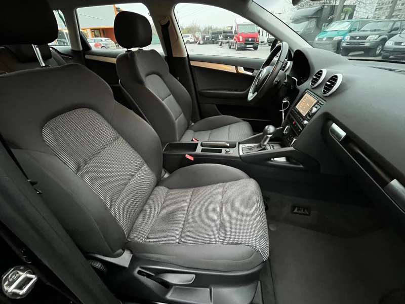 Audi A3 Sportback Facelift DSG , снимка 10 - Автомобили и джипове - 52670330