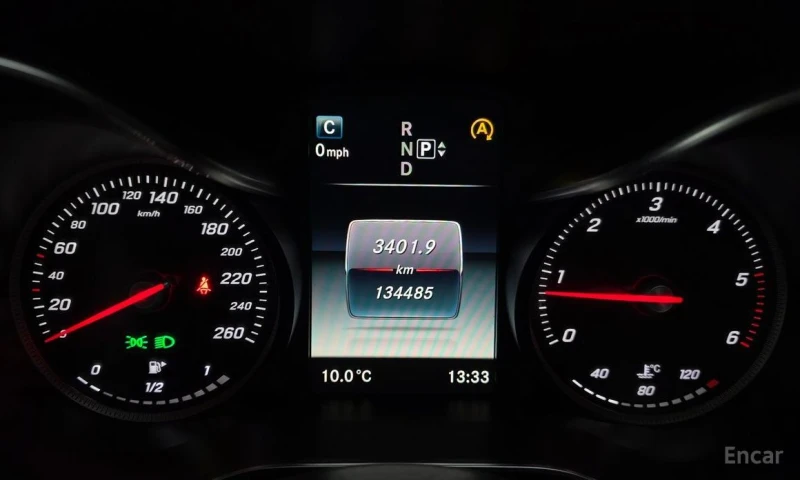 Mercedes-Benz C 220, снимка 8 - Автомобили и джипове - 53052397