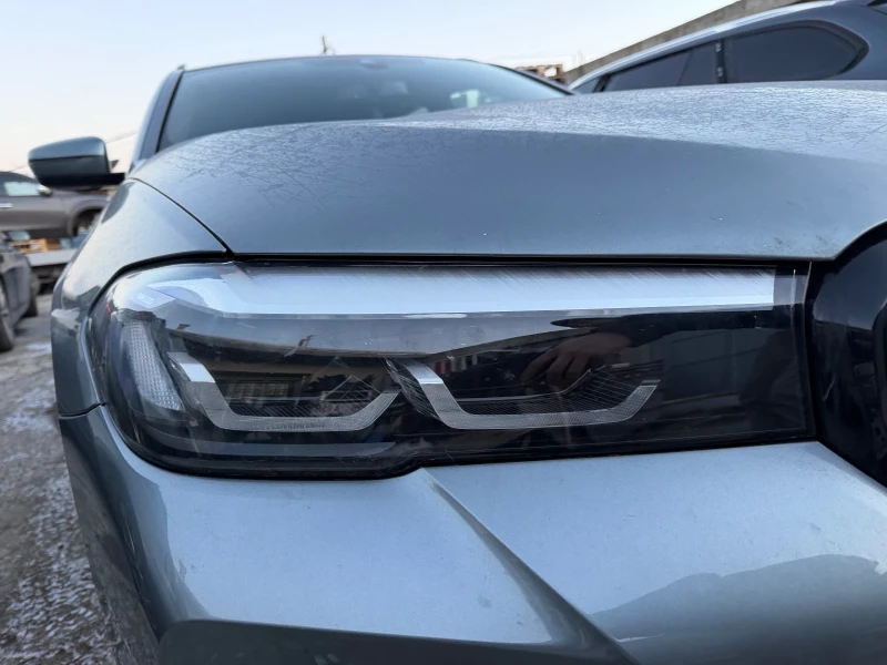 BMW 530 Mild Hybrid 4x4 M packet, снимка 4 - Автомобили и джипове - 53202343