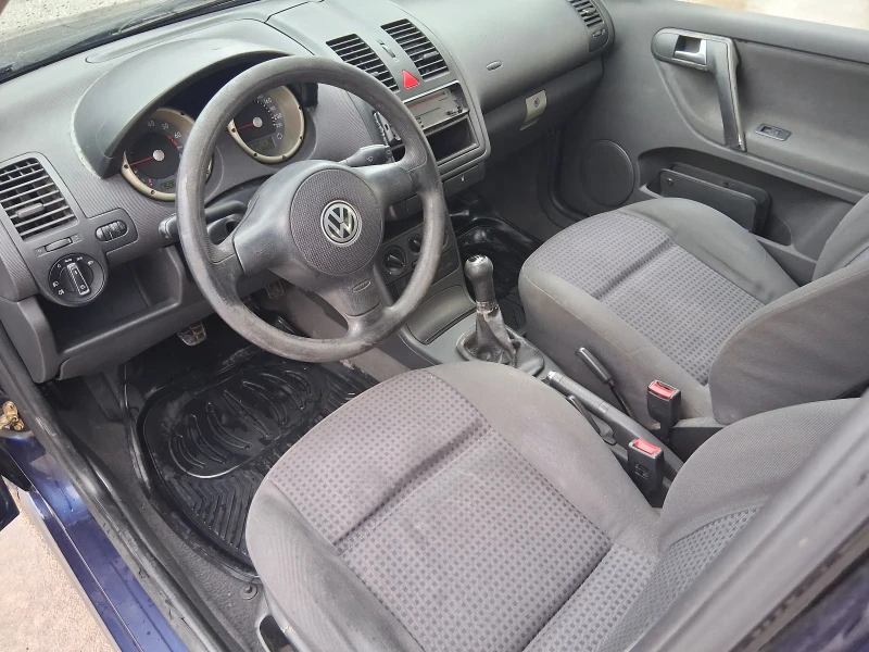 VW Polo 1.4 Бензин МРI, снимка 9 - Автомобили и джипове - 53295422