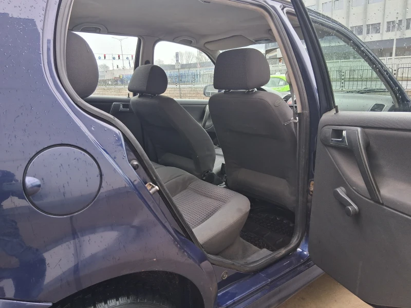 VW Polo 1.4 Бензин МРI, снимка 15 - Автомобили и джипове - 53295422